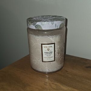 Voluspa Panjore Lychee Cream Decorative Glass Jar Candle